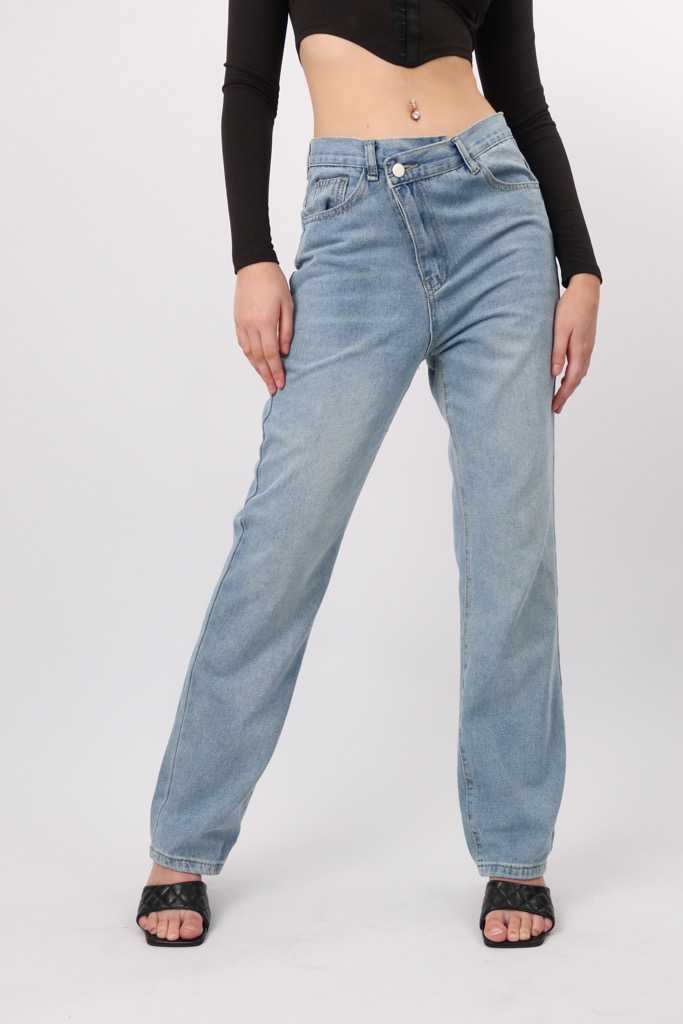 Dante Asymmetric Straight leg Jeans in Blue